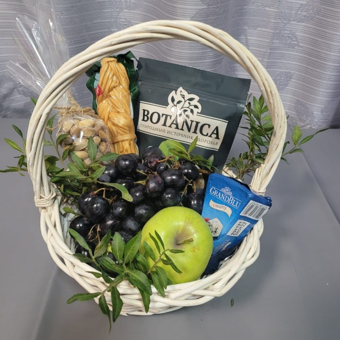 Съедобная композиция «Вкусный день» — доставка цветов 