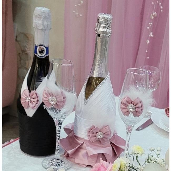 Красивые бутылки и бокалы