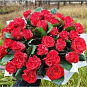 БУКЕТ ИЗ РОЗ РАЗНЕЖЕННОСТЬ